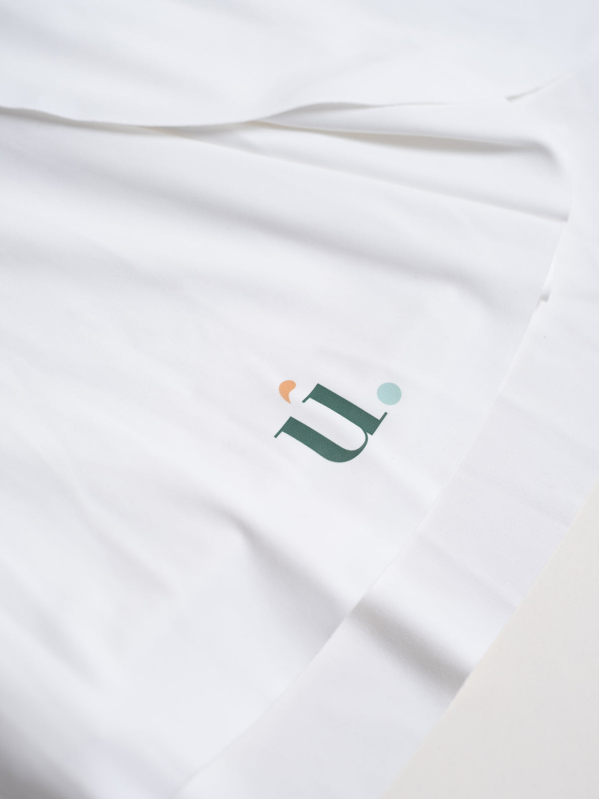 BreezeTec Bottom - White
