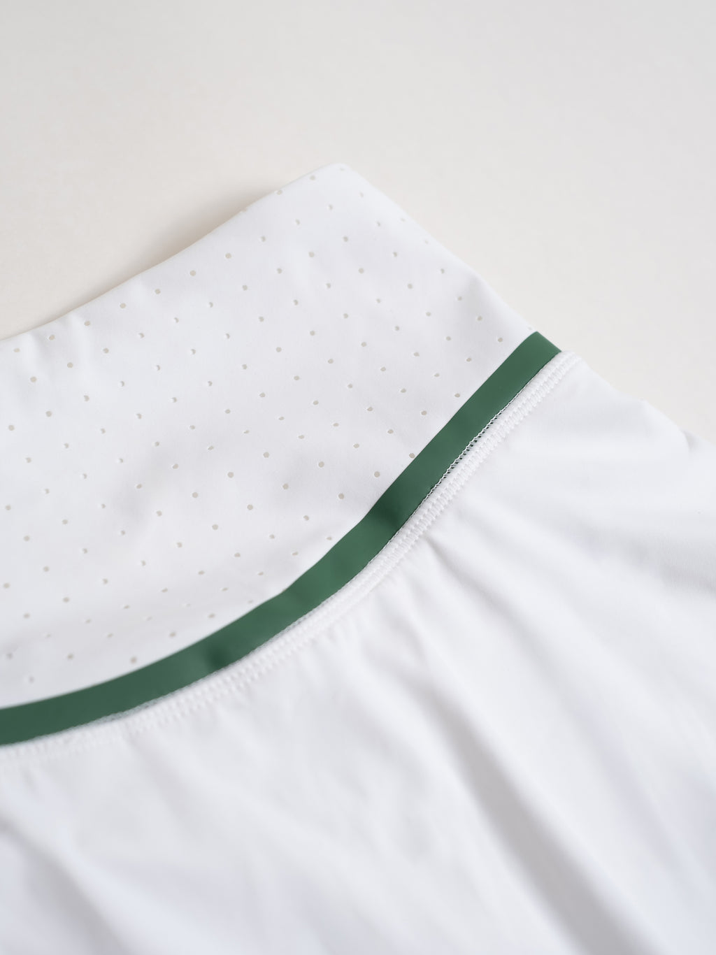 BreezeTec Bottom - White